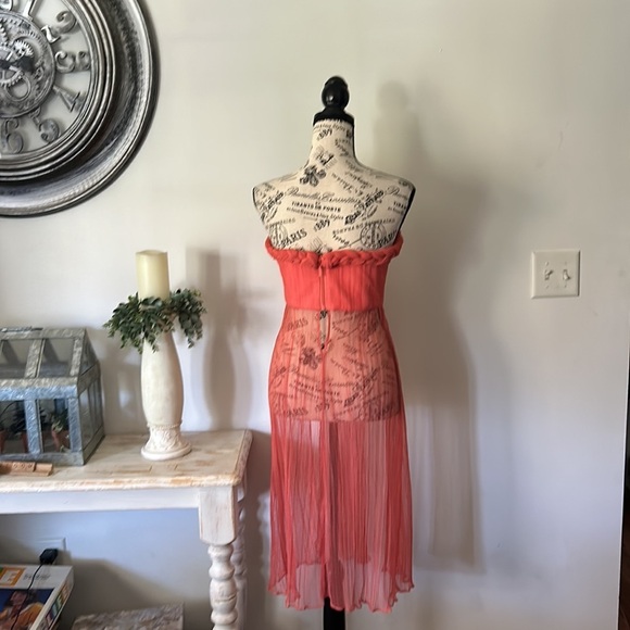 House of Harlow 1960 X REVOLVE Rita Top in Coral Women's size S - Picture 7 of 11